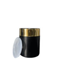 Pote de 500g preto com tampa alta preta, detalhe hot dourado e cascazil